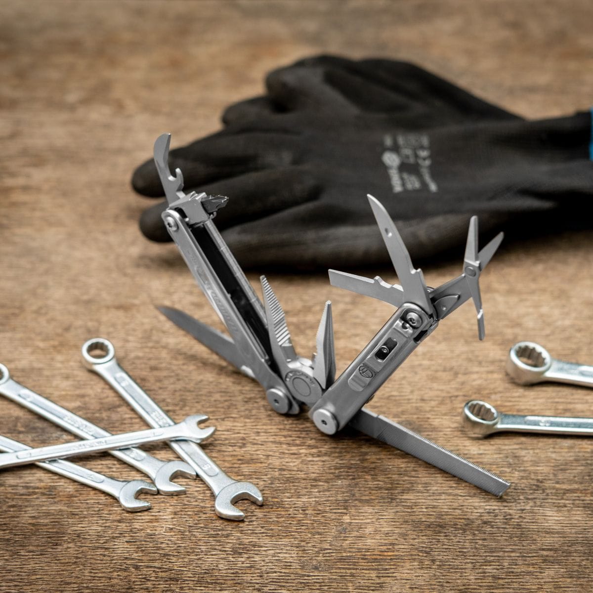 Мультитул LEATHERMAN CURL 832932 Мультитул LEATHERMAN CURL 832932
