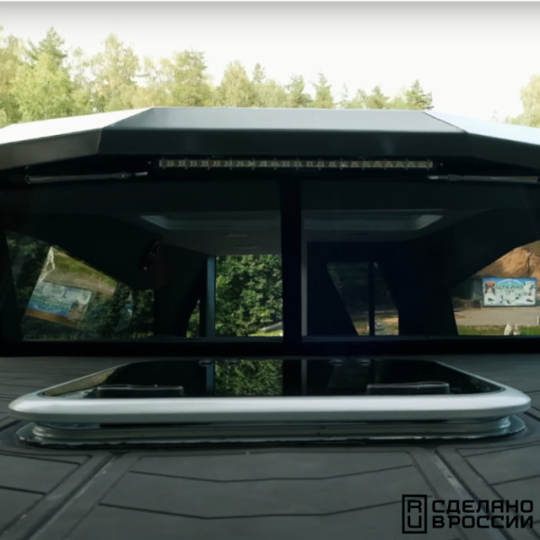 Люк палубный распашной Альбатрос 650x650 030829Т от прозводителя Техномарин